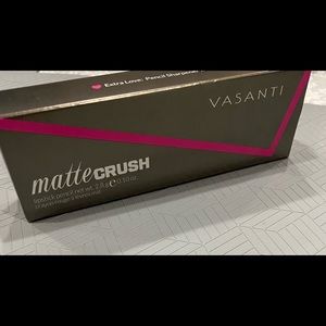 Vasanti Matte Crush Lipstick Pencil